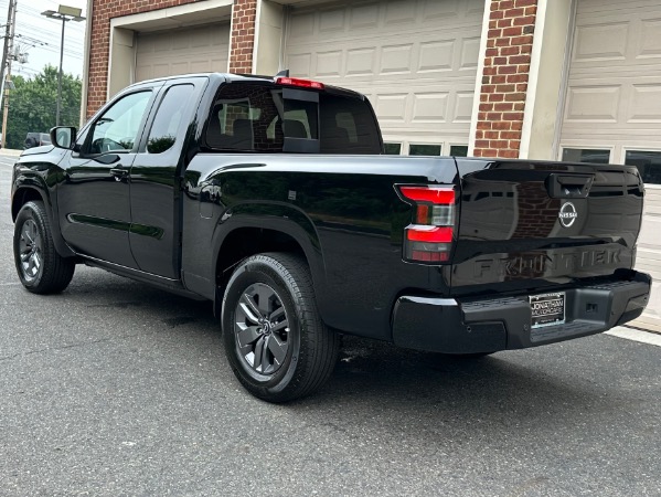 Used-2025-Nissan-Frontier-SV