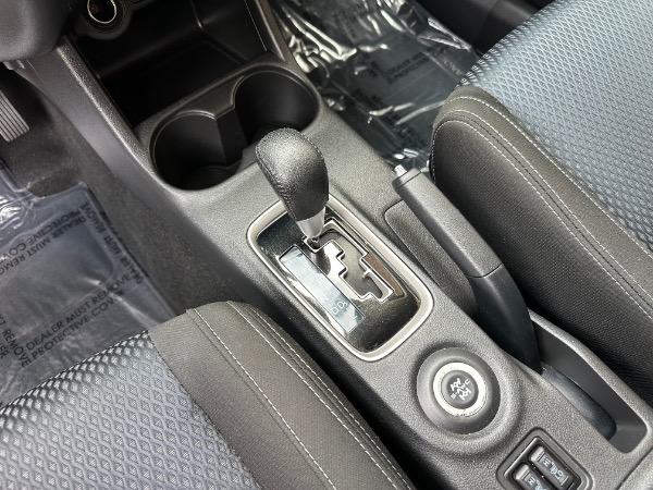 Used-2016-Mitsubishi-Outlander-SE