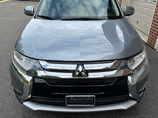 Used-2016-Mitsubishi-Outlander-SE