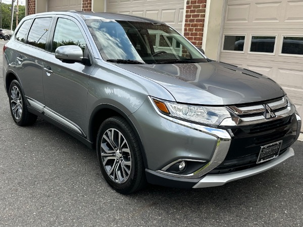 Used-2016-Mitsubishi-Outlander-SE