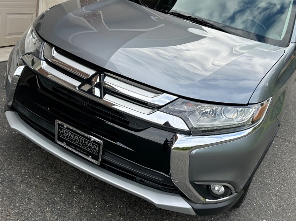 Used-2016-Mitsubishi-Outlander-SE
