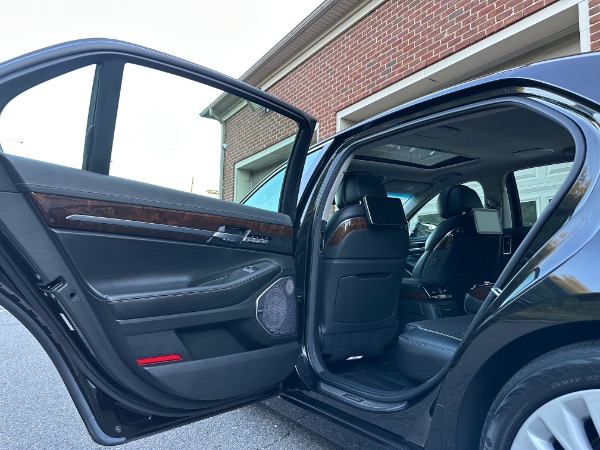 Used-2018-Genesis-G90-50-Ultimate