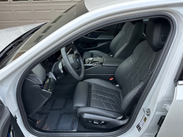 Used-2025-BMW-5-Series-530i-xDrive