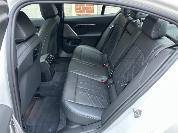 Used-2025-BMW-5-Series-530i-xDrive