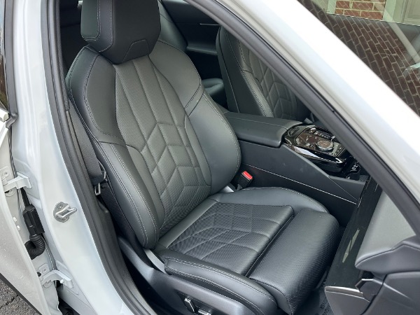 Used-2025-BMW-5-Series-530i-xDrive