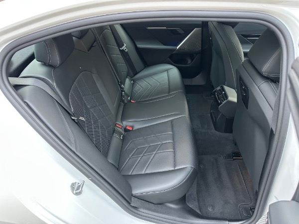 Used-2025-BMW-5-Series-530i-xDrive