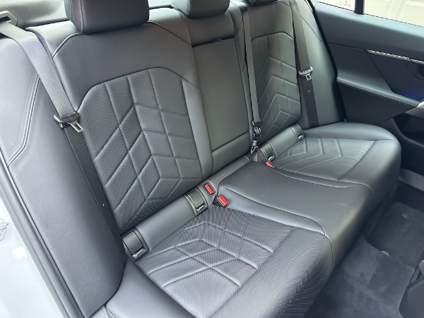 Used-2025-BMW-5-Series-530i-xDrive