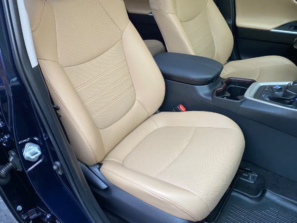 Used-2019-Toyota-RAV4-Limited