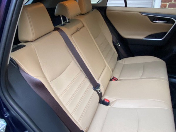 Used-2019-Toyota-RAV4-Limited