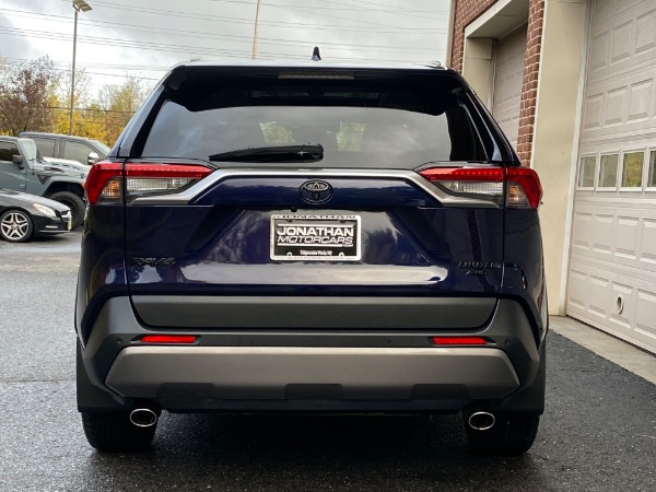 Used-2019-Toyota-RAV4-Limited