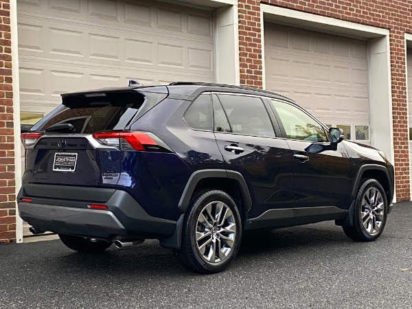 Used-2019-Toyota-RAV4-Limited