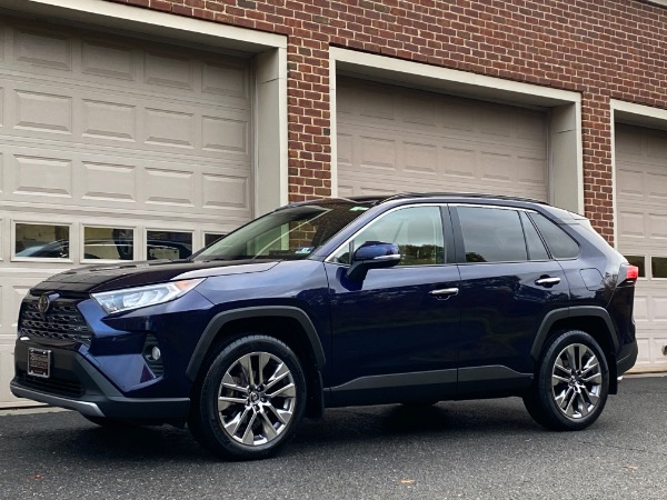 Used-2019-Toyota-RAV4-Limited