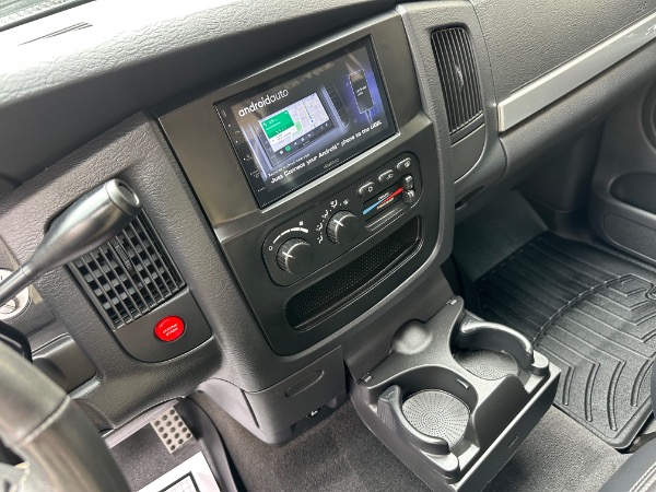 Used-2005-Dodge-Ram-1500-SRT-10