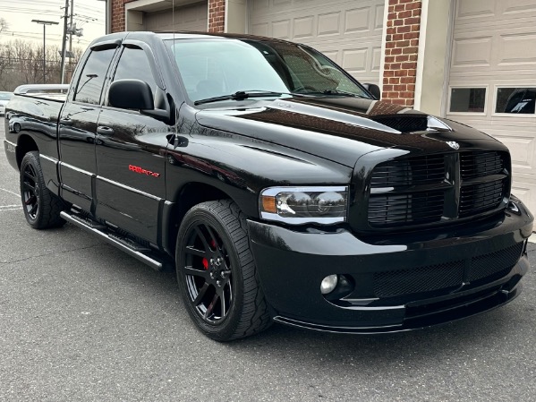 Used-2005-Dodge-Ram-1500-SRT-10