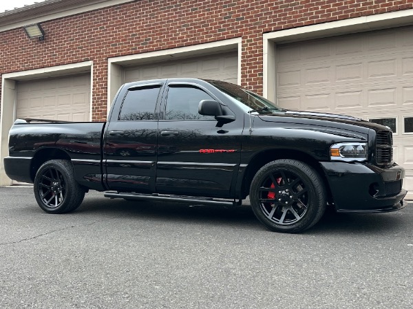 Used-2005-Dodge-Ram-1500-SRT-10