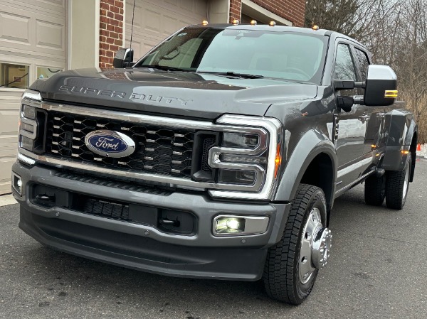 Used-2025-Ford-F-450-Super-Duty-Platinum-Dually