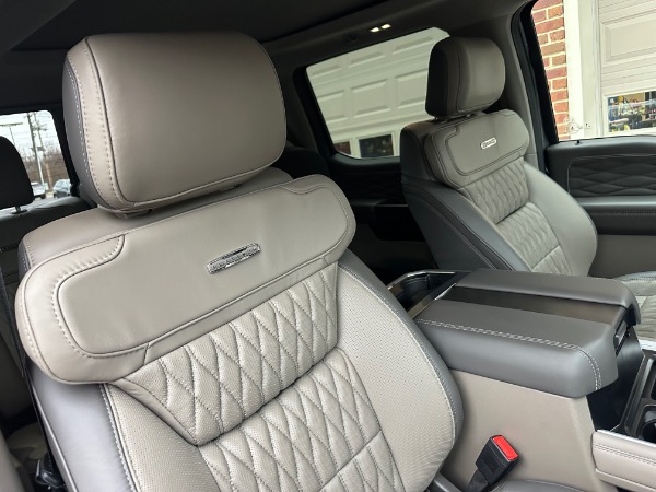 Used-2025-Ford-F-450-Super-Duty-Platinum-Dually