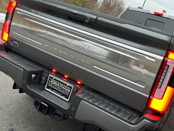 Used-2025-Ford-F-450-Super-Duty-Platinum-Dually