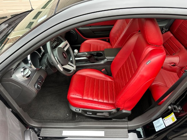 Used-2007-Ford-Mustang-GT-Premium