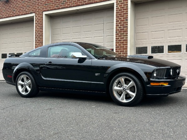 Used-2007-Ford-Mustang-GT-Premium