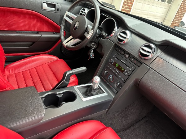 Used-2007-Ford-Mustang-GT-Premium