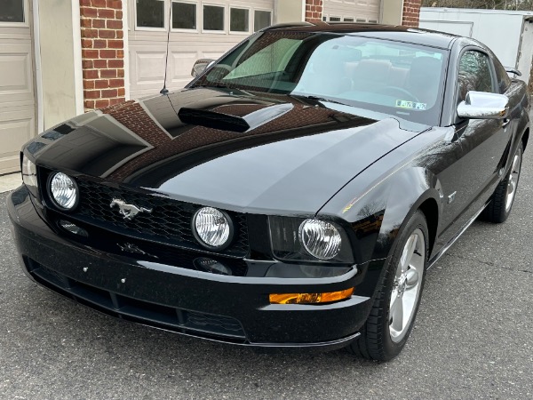 Used-2007-Ford-Mustang-GT-Premium