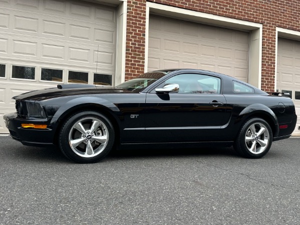 Used-2007-Ford-Mustang-GT-Premium