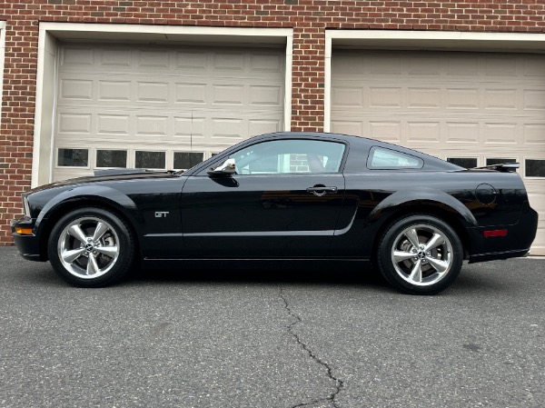 Used-2007-Ford-Mustang-GT-Premium