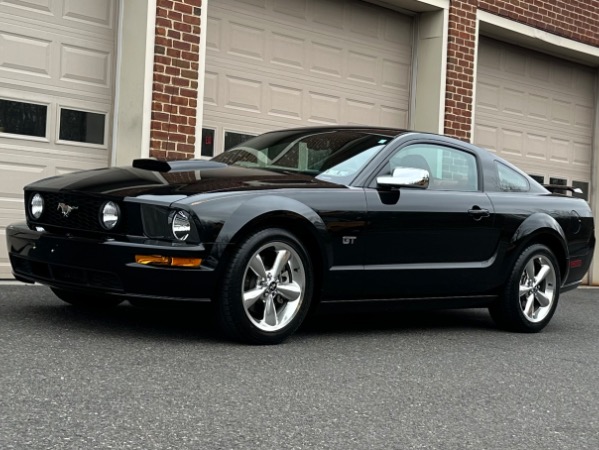 Used-2007-Ford-Mustang-GT-Premium