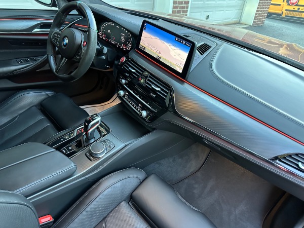 Used-2022-BMW-M5-Competition