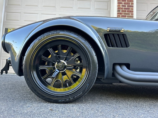 New-1965-Backdraft-Racing-Cobra-RT4B