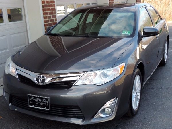 Used-2012-Toyota-Camry-XLE-V6