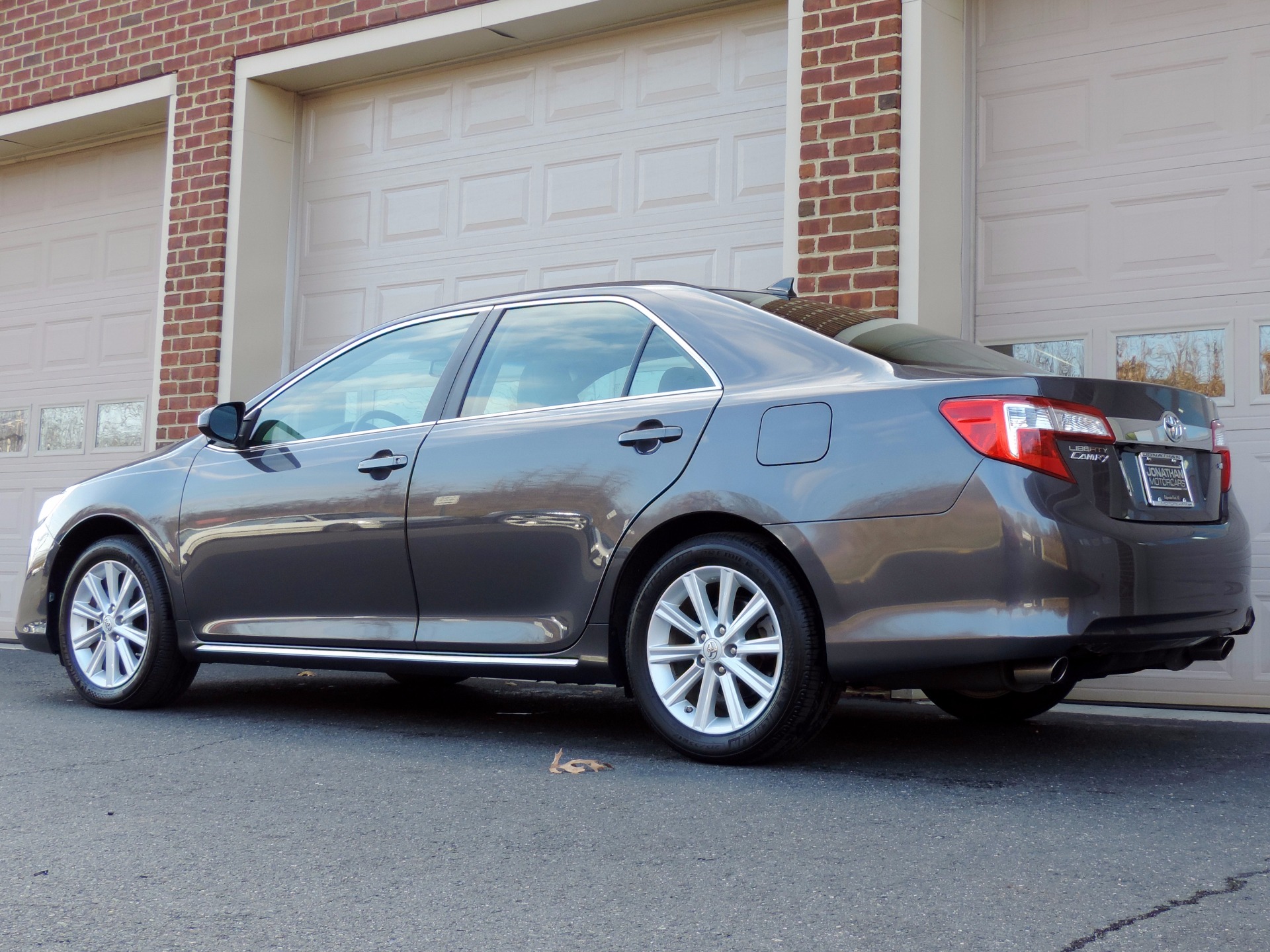 Camry xle v6