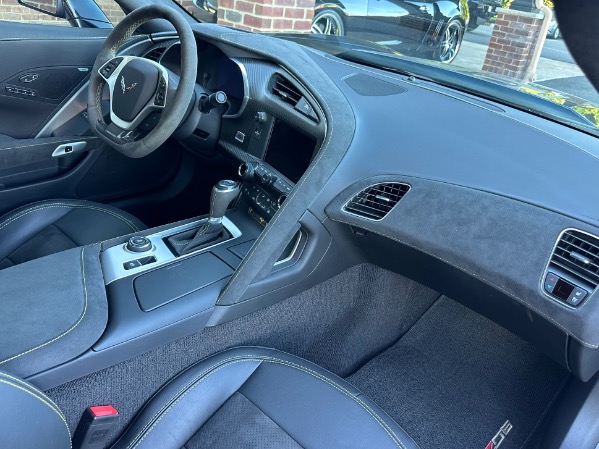 Used-2016-Chevrolet-Corvette-Z06-C7R-Special-Edition