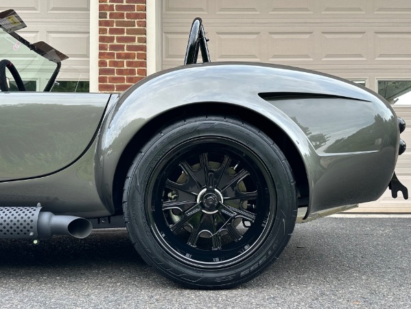 New-1965-Backdraft-Racing-Cobra-RT4B