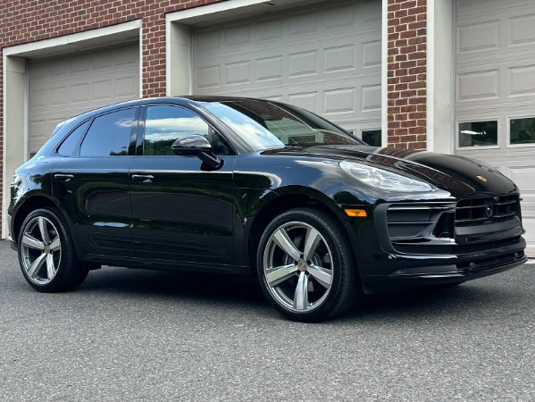 Used-2025-Porsche-Macan