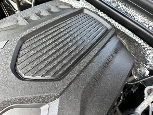 Used-2025-Porsche-Macan