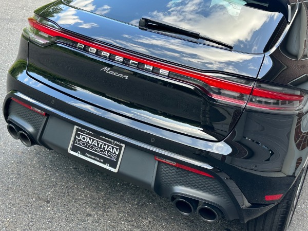 Used-2025-Porsche-Macan