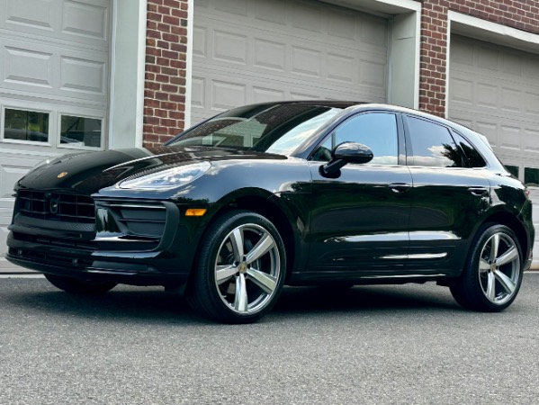 Used-2025-Porsche-Macan