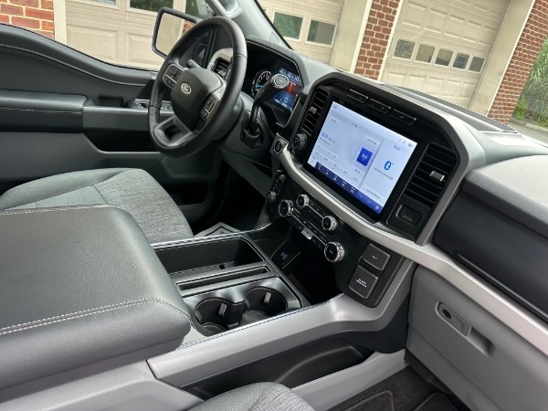 Used-2022-Ford-F-150-XLT
