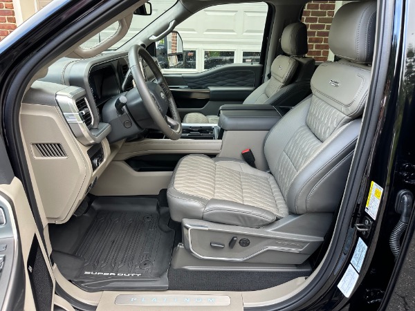 Used-2025-Ford-F-450-Super-Duty-Platinum-Dually