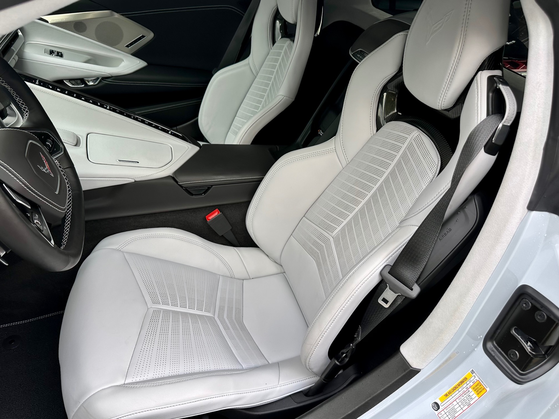 2022 Chevrolet Corvette 3LT - Photo 17