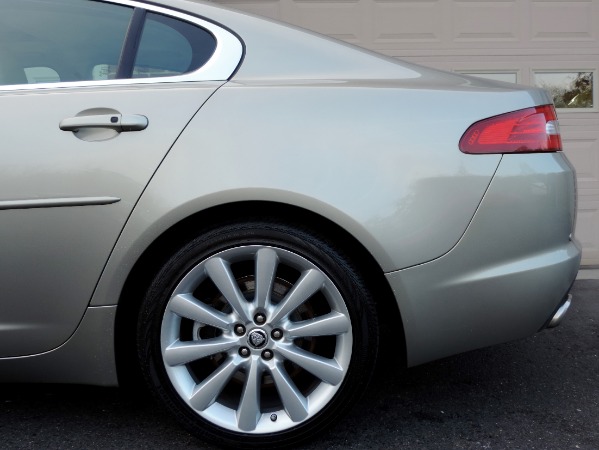 Used-2010-Jaguar-XF-Premium