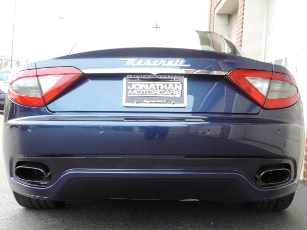 Used-2014-Maserati-GranTurismo-Sport