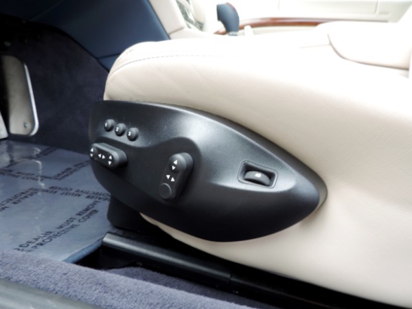 Used-2014-Maserati-GranTurismo-Sport