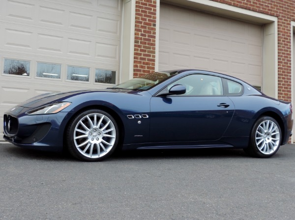 Used-2014-Maserati-GranTurismo-Sport