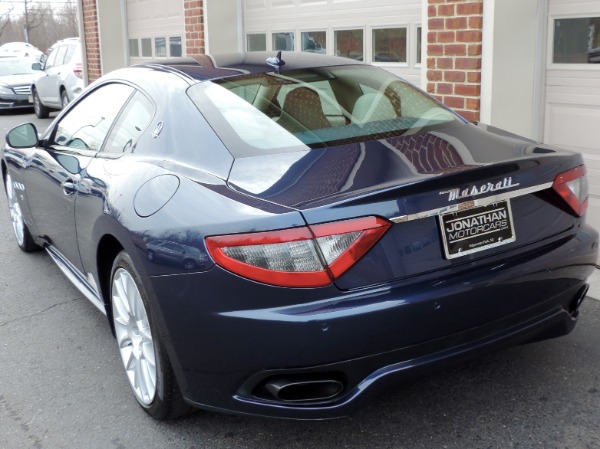 Used-2014-Maserati-GranTurismo-Sport
