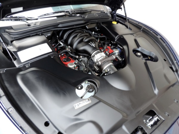 Used-2014-Maserati-GranTurismo-Sport
