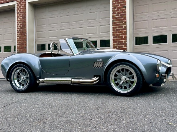 New-1965-Backdraft-Racing-Cobra-RT4