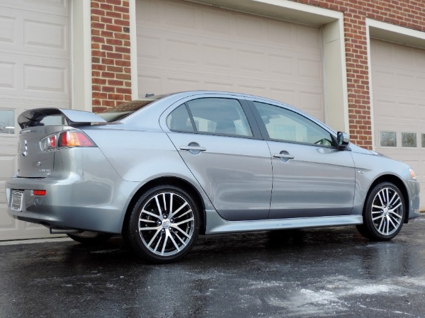 Used-2017-Mitsubishi-Lancer-SE